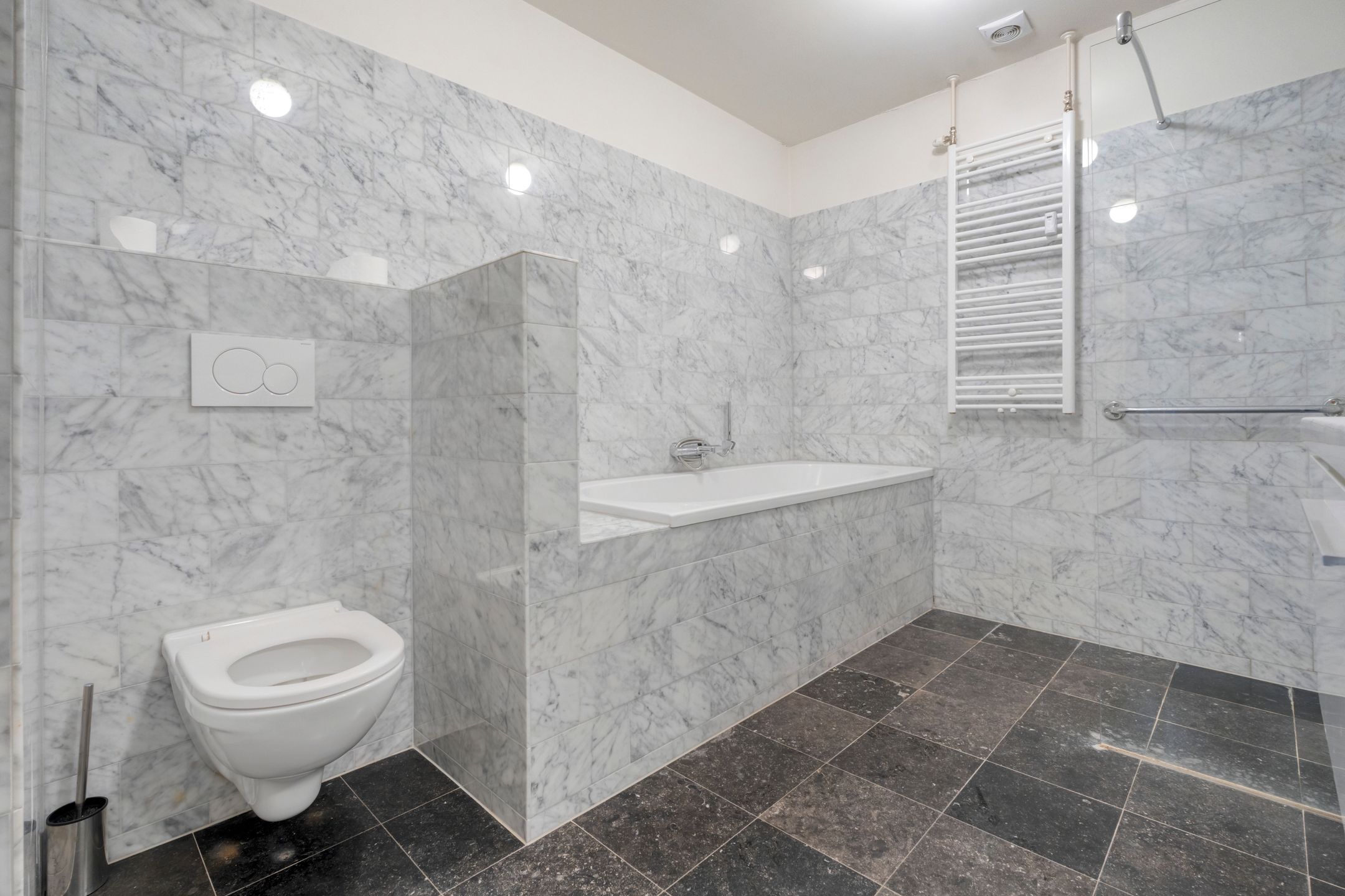 Photo 30 of De Lairessestraat 165-3K