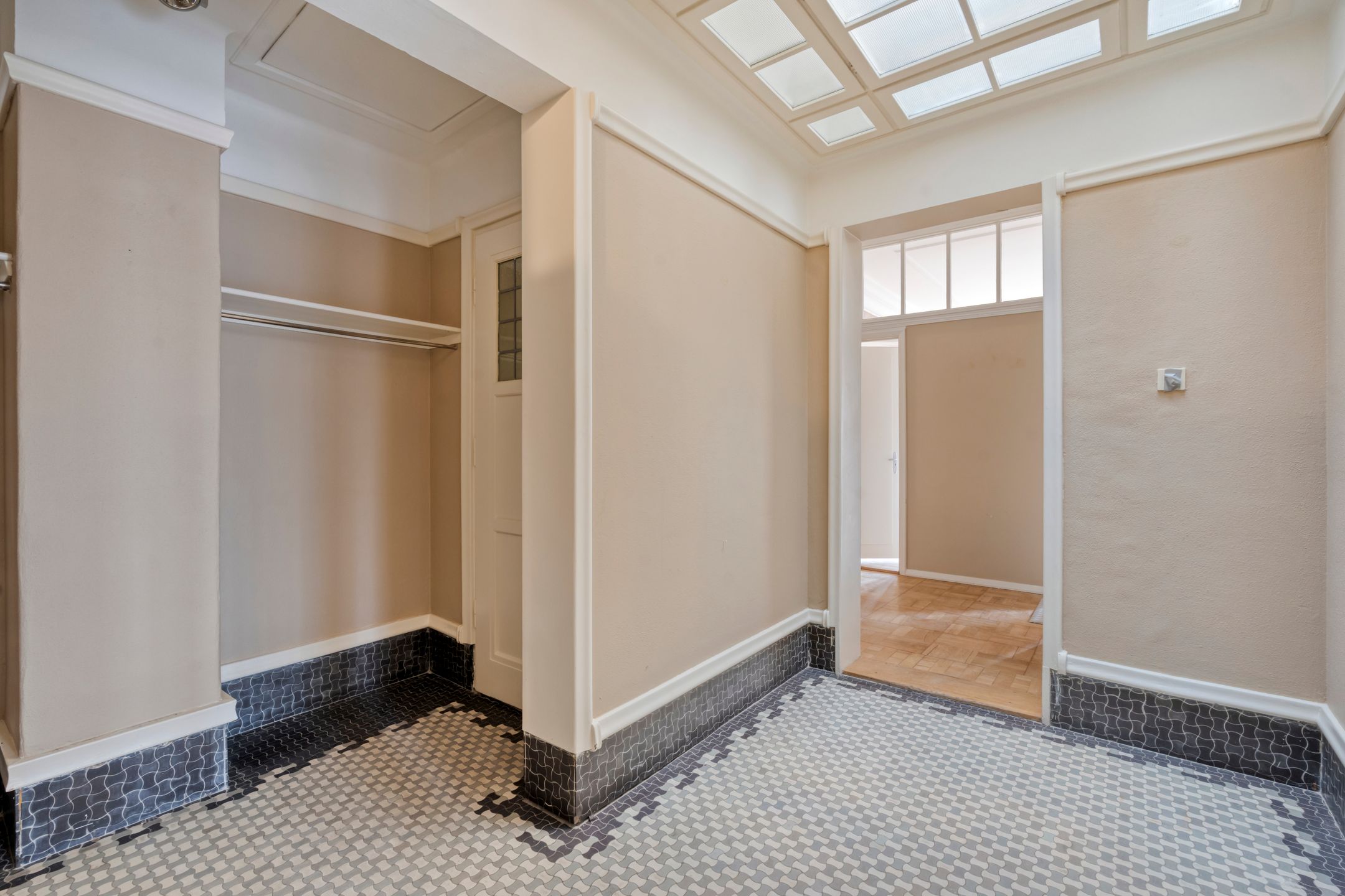 Photo 36 of De Lairessestraat 165-3K