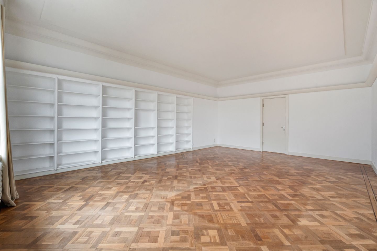 Photo 14 of De Lairessestraat 165-3K