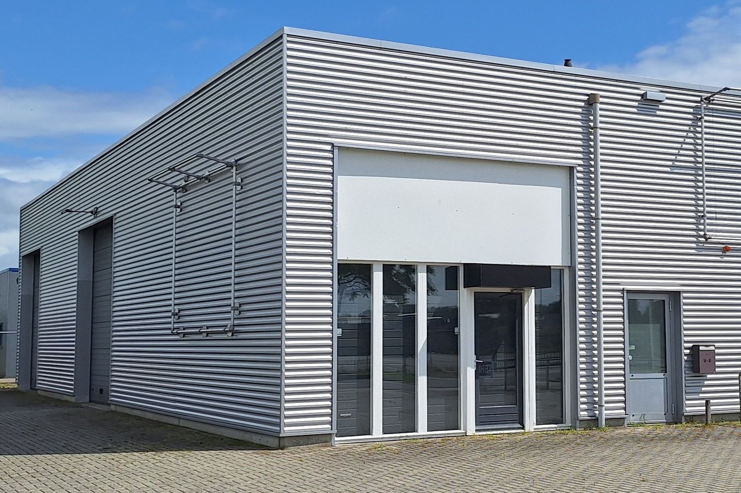 View photo 1 of Stelmaker 14