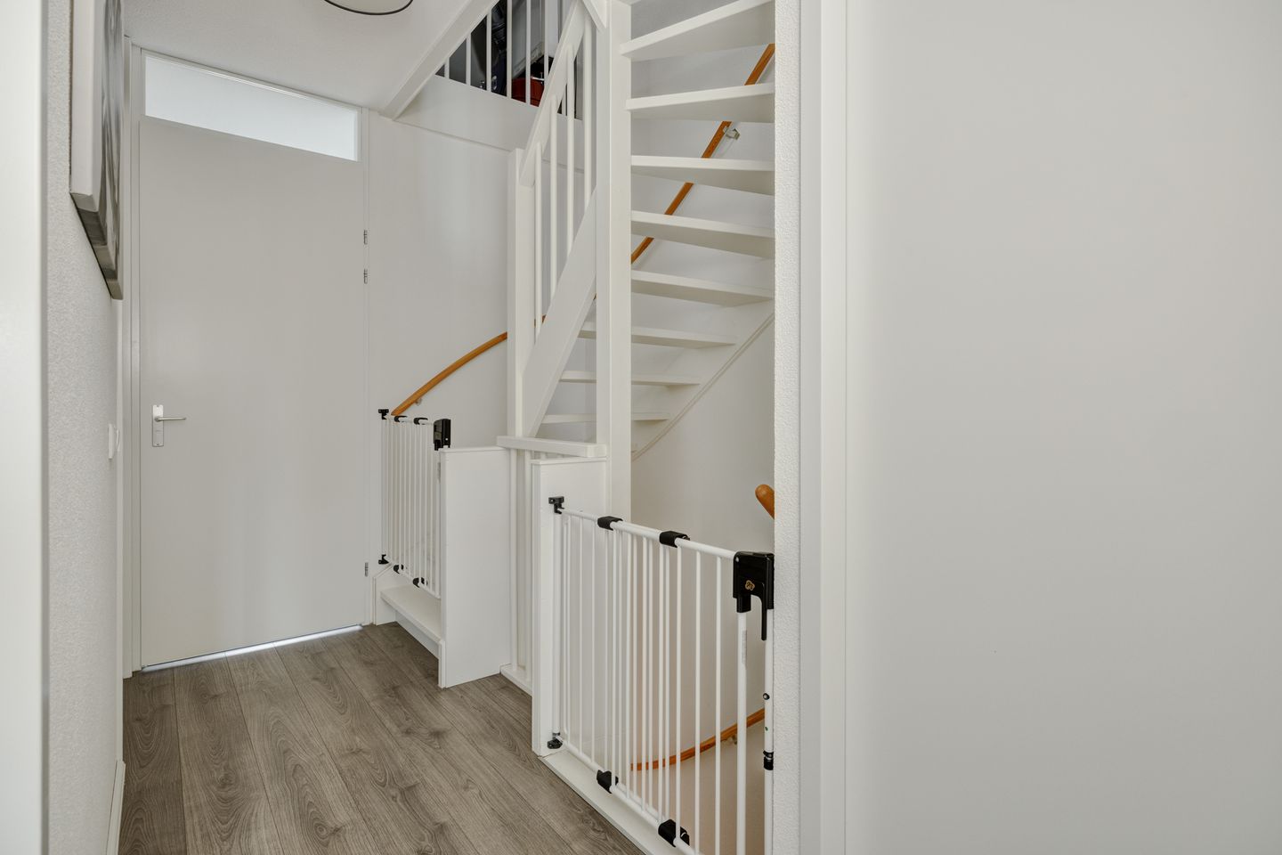 Modern terraced house with sunroom in Deurne railway zone — 16