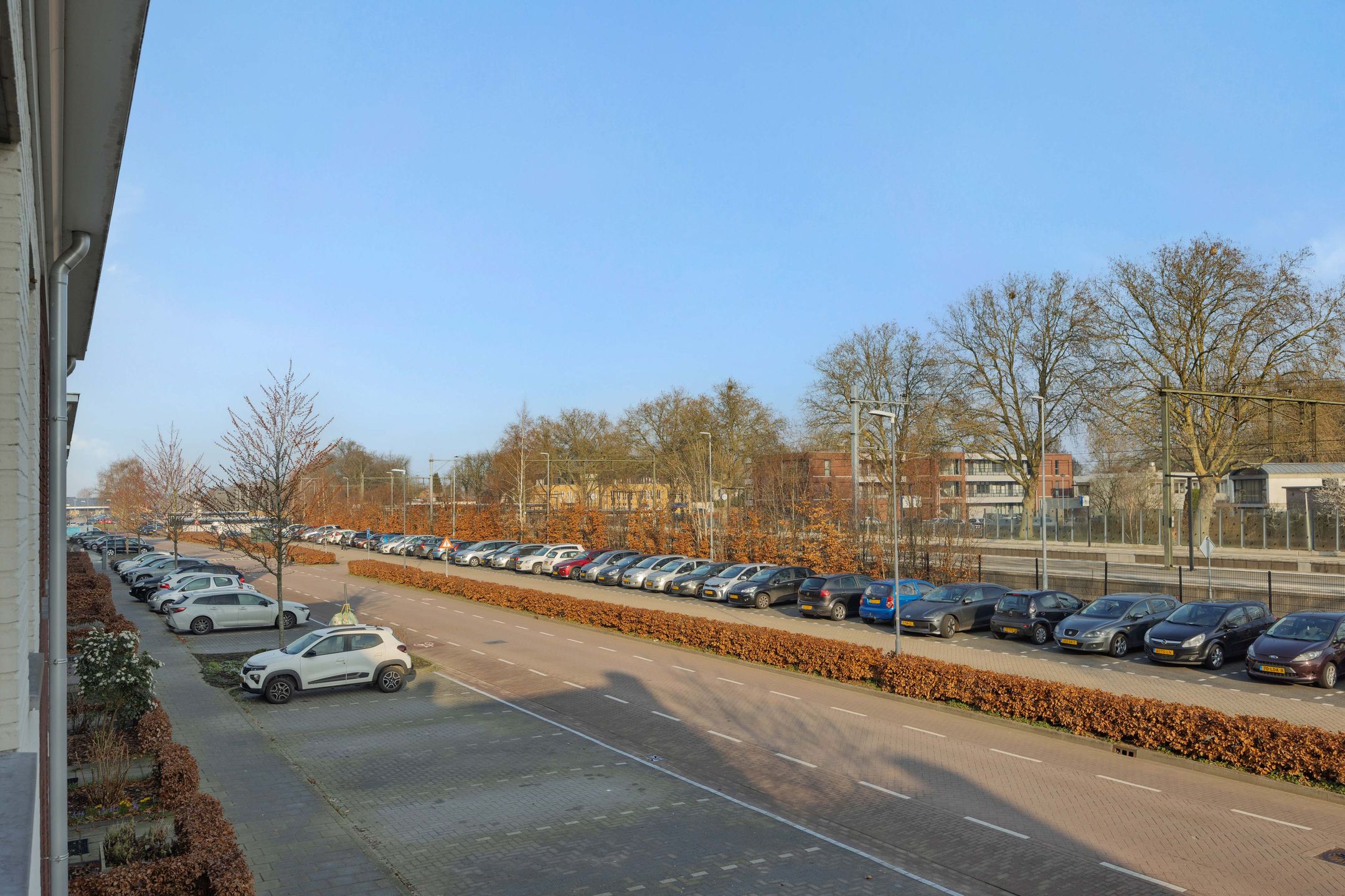 Modern terraced house with sunroom in Deurne railway zone — 34