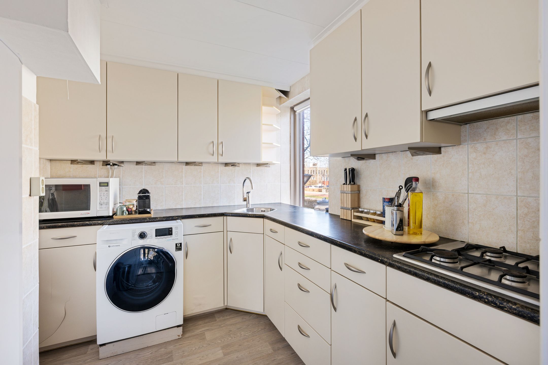 Photo 18 of Fivelingo 235