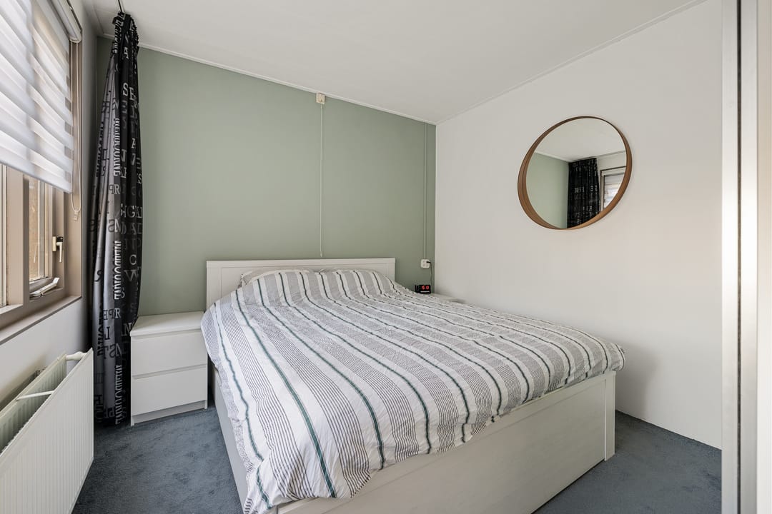 Photo 22 of Fivelingo 235