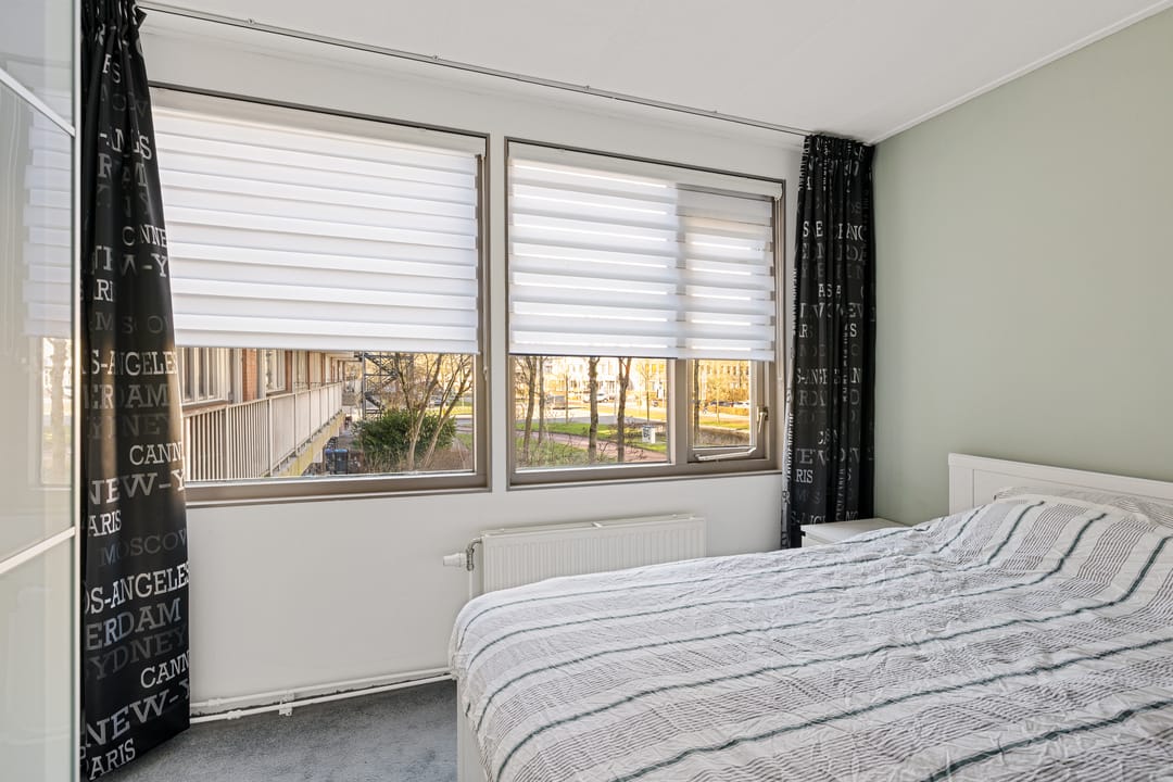 Photo 23 of Fivelingo 235