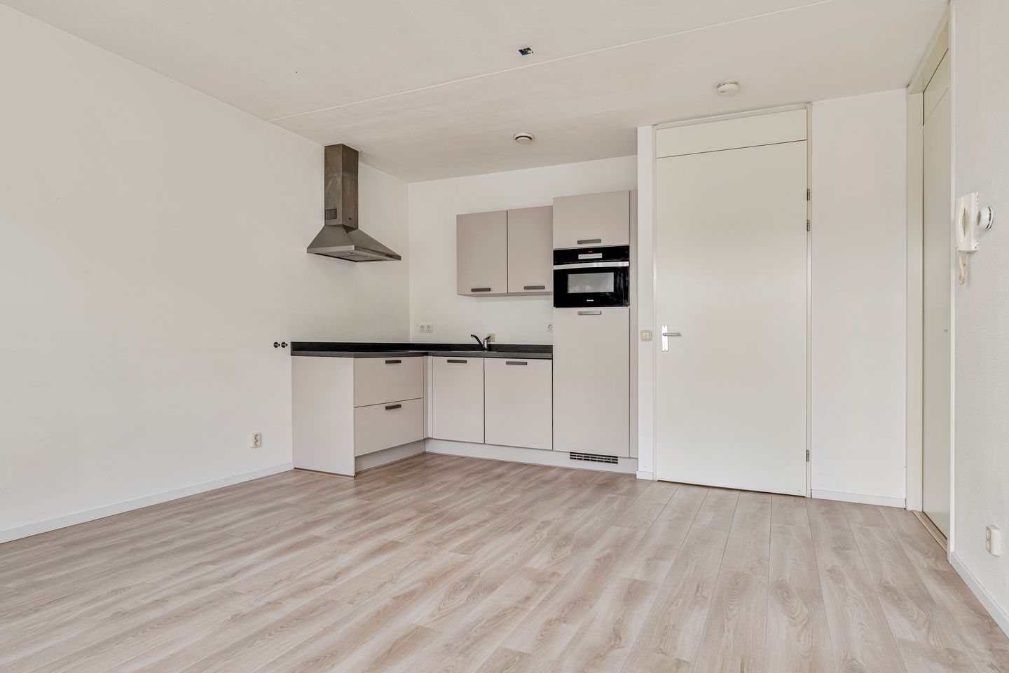 Foto 5 van Groeseindstraat 27-02