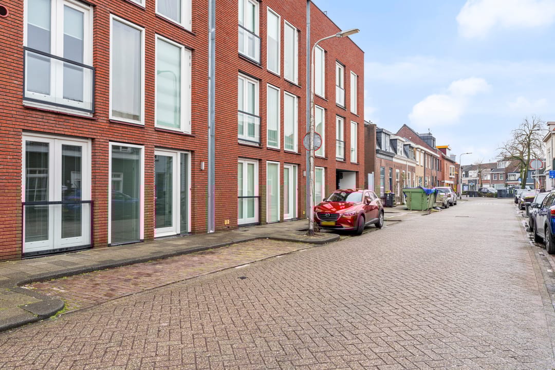 Foto 22 van Groeseindstraat 27-02