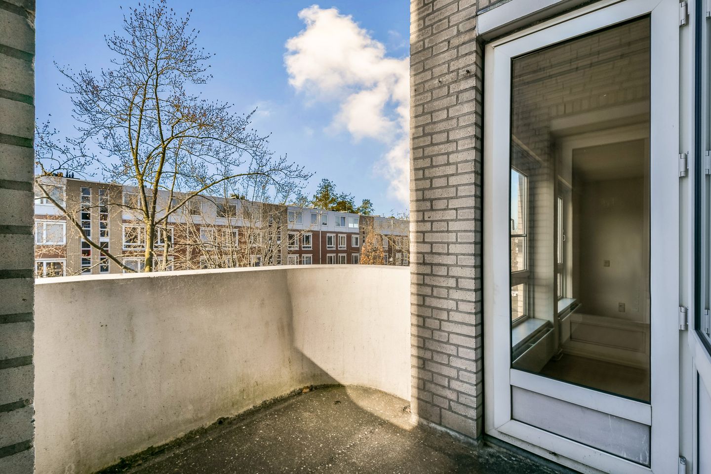 Photo 4 of Barbusselaan 161