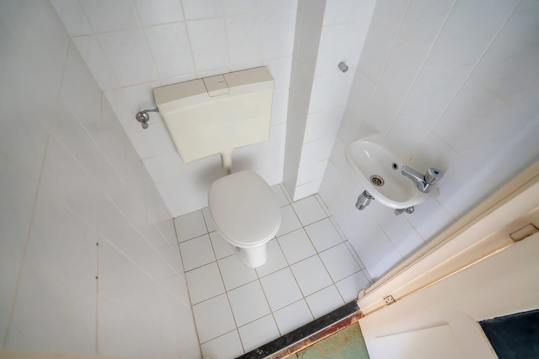 Photo 8 of Johannes Camphuijsstraat 132