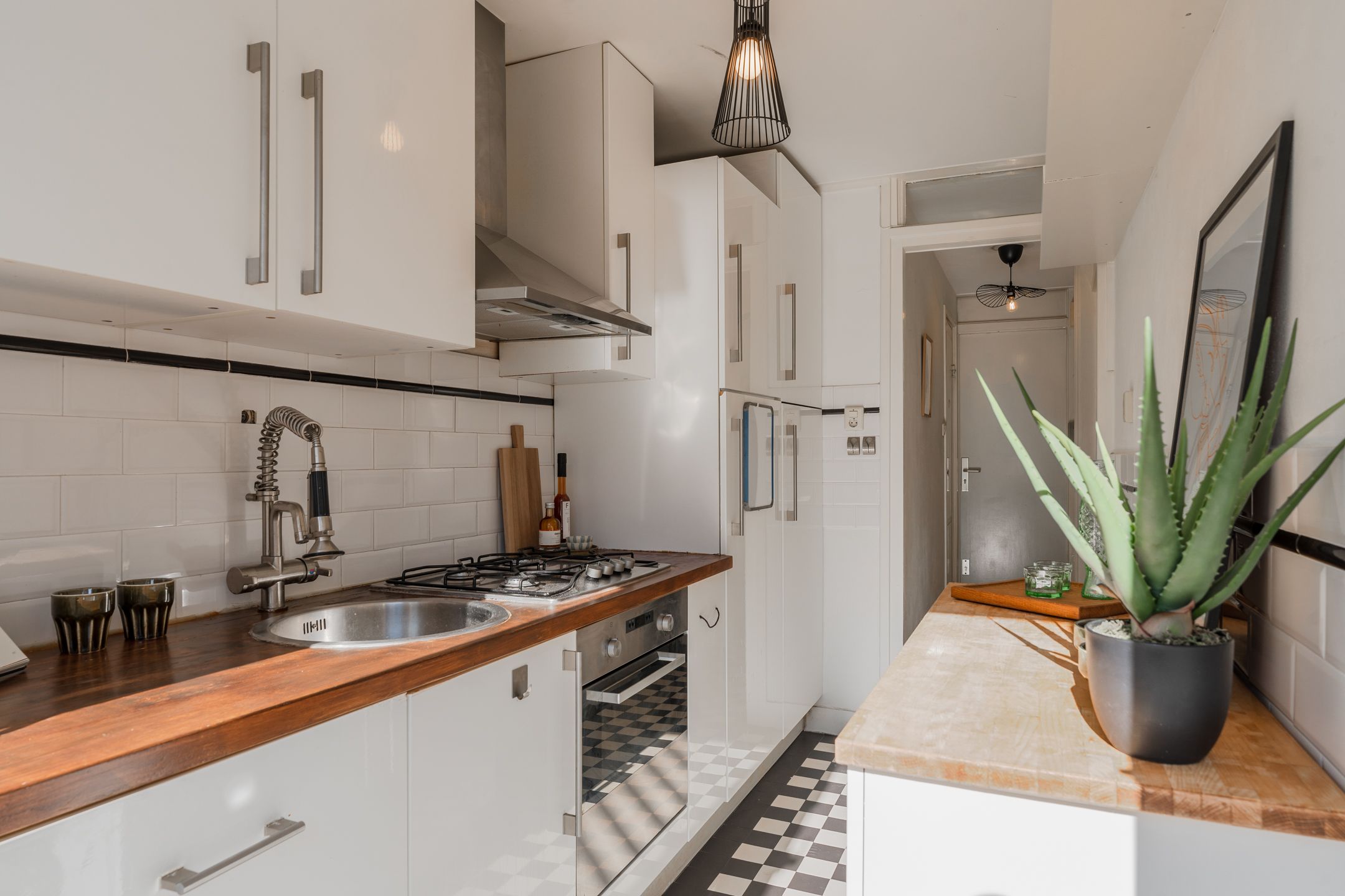 Photo 12 of Cornelis Anthoniszstraat 56-2