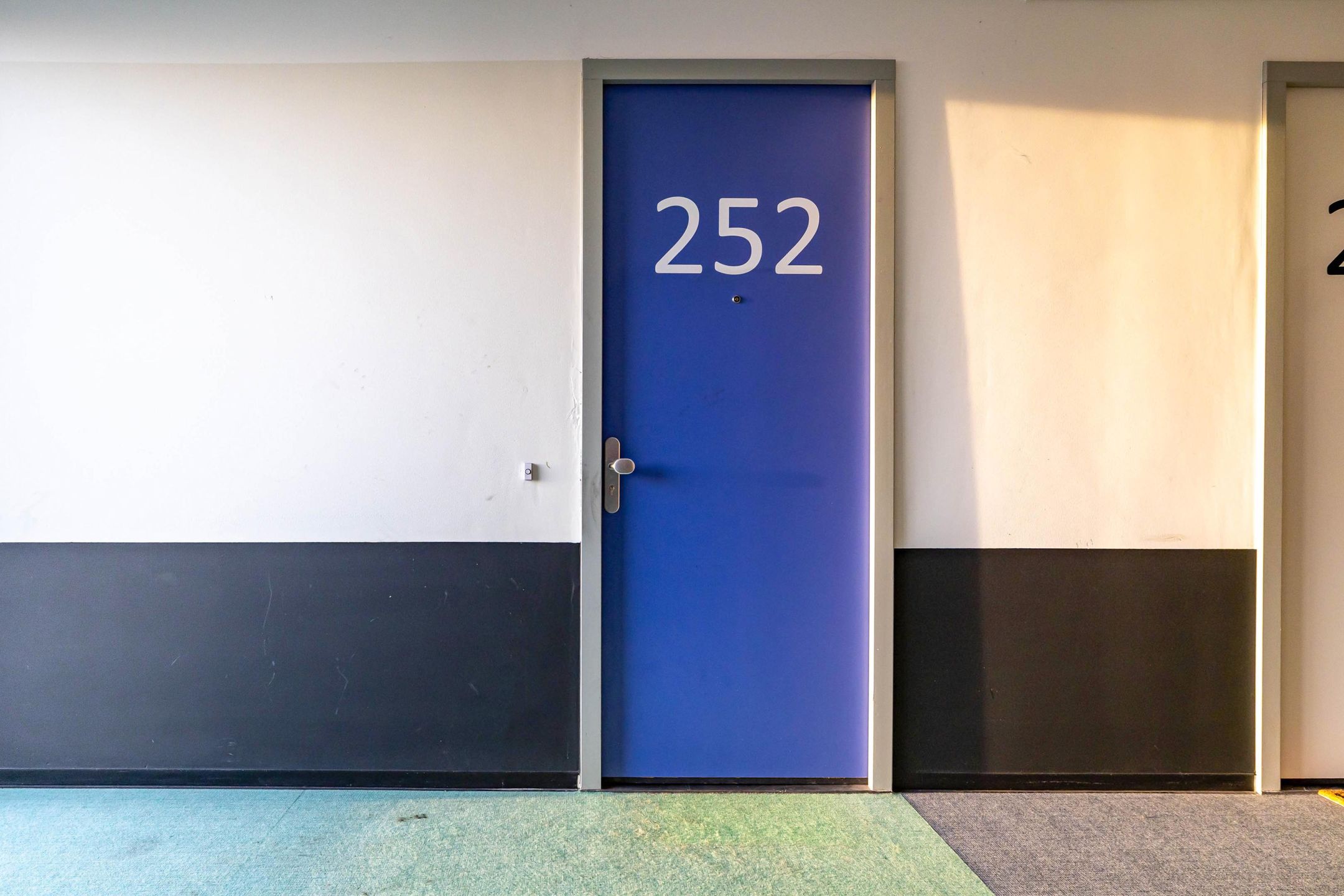 Foto 9 van Wielewaalplein 252