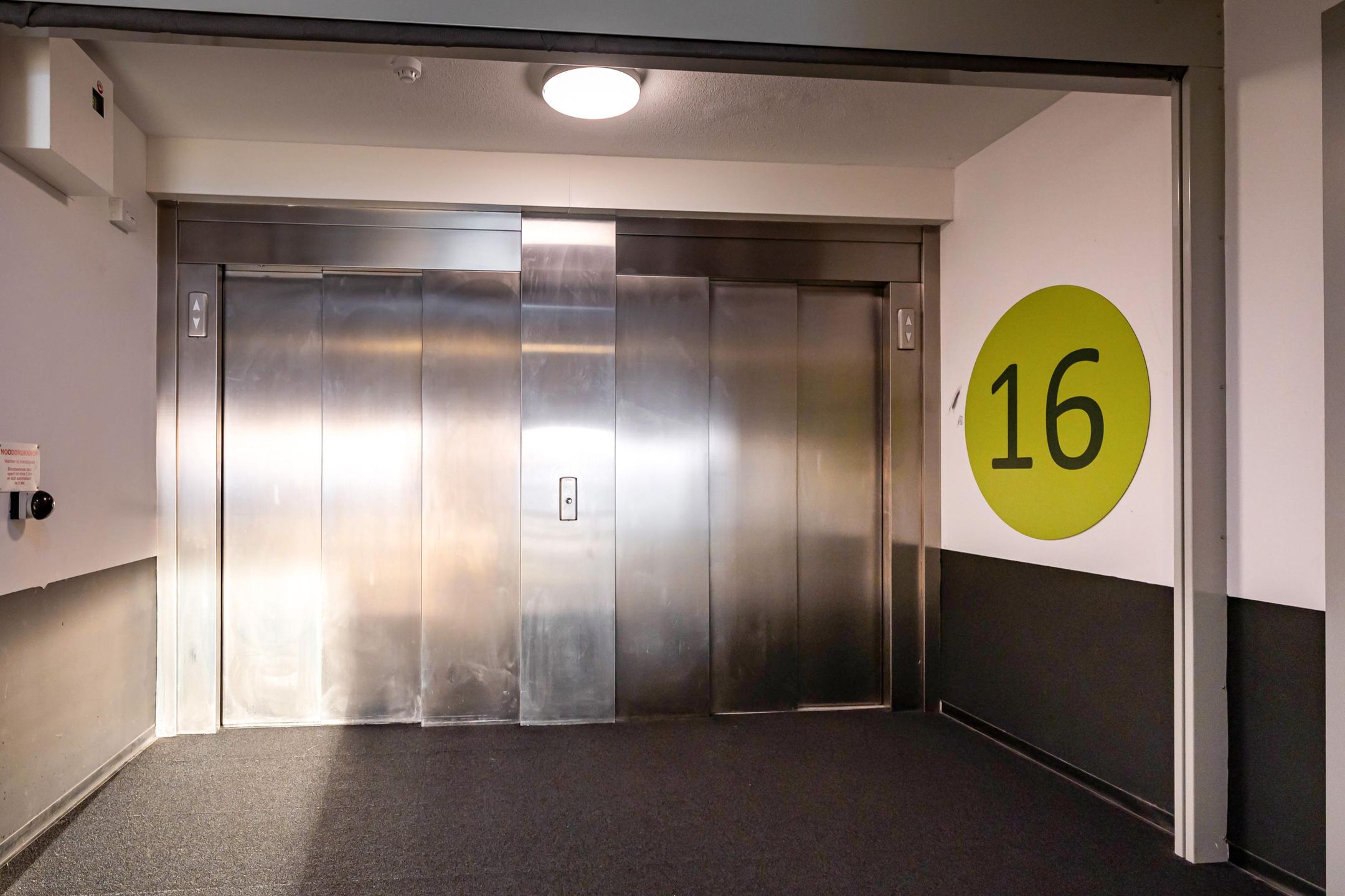 Foto 6 van Wielewaalplein 252