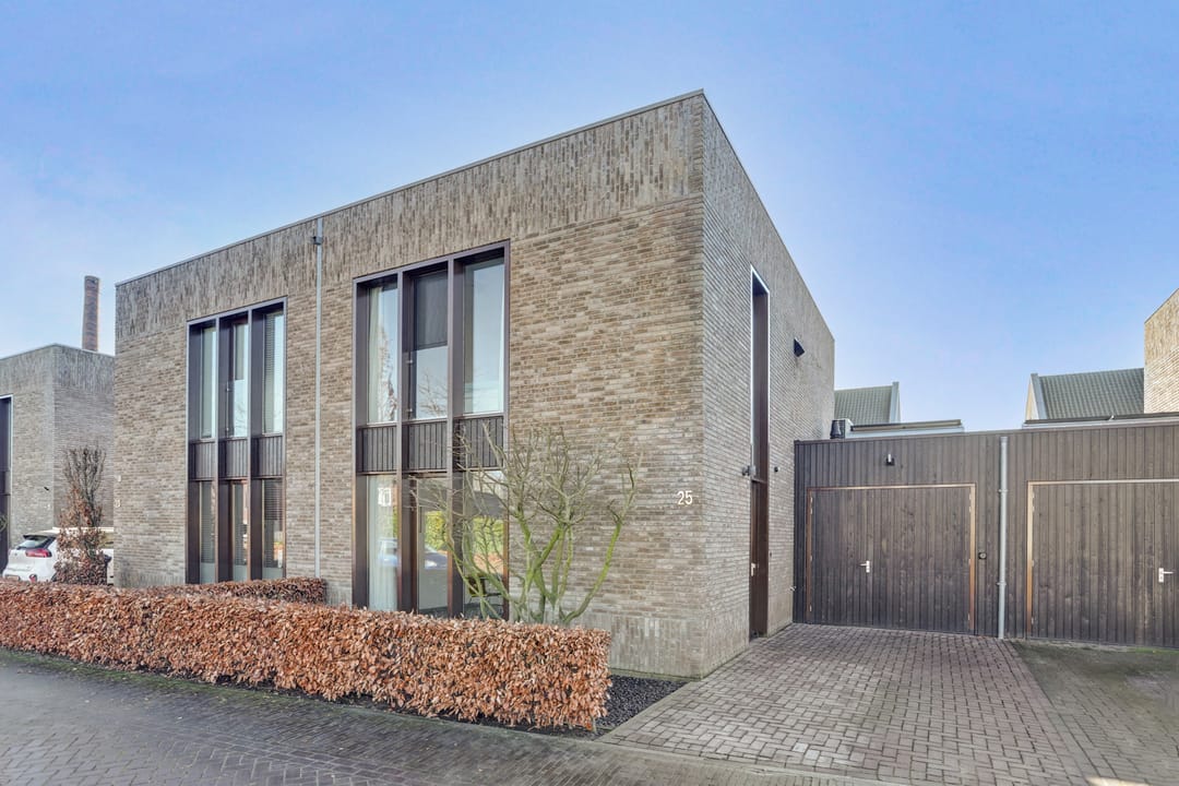 Photo 1 of Klompenfabriek 25