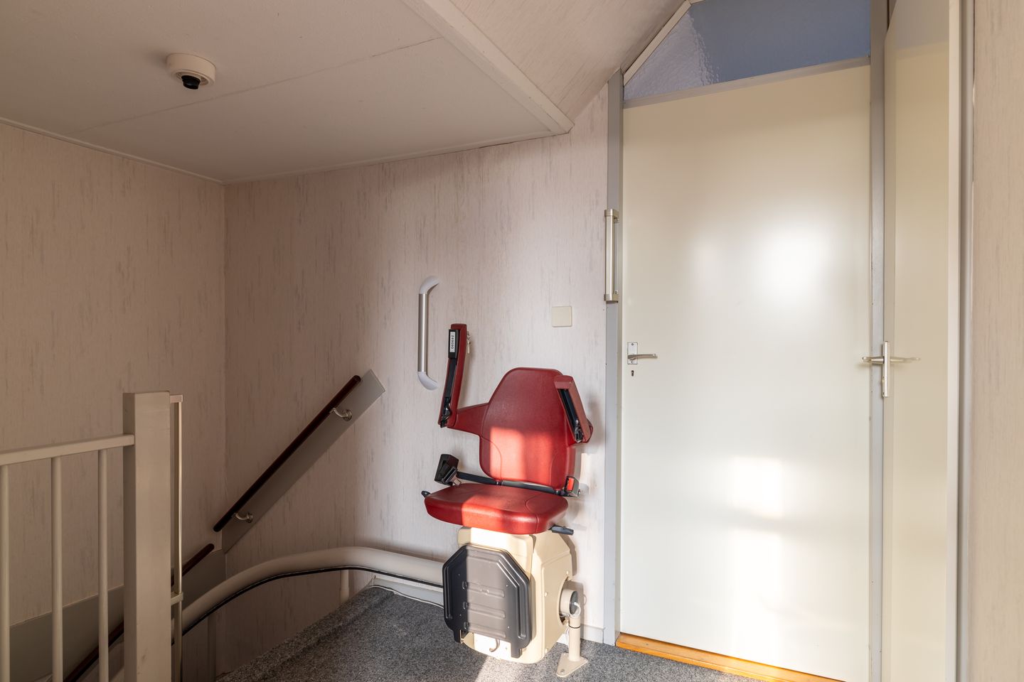 Photo 10 of De Warren 38