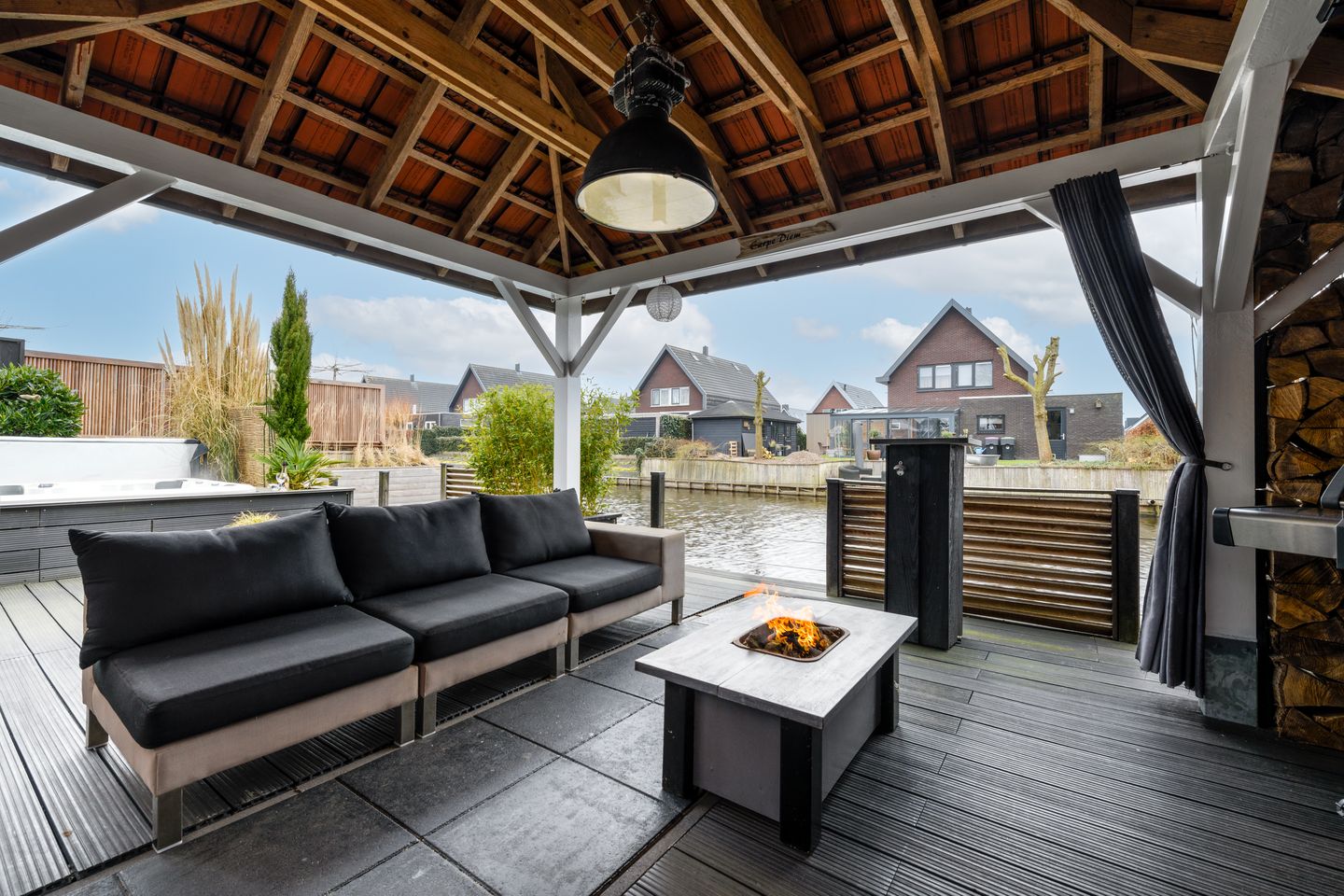 Foto 34 van Aurelia 66