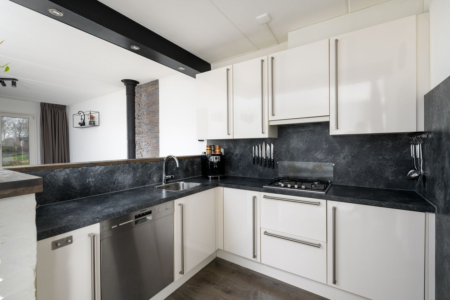 Photo 10 of Jacob Jordaensstraat 15