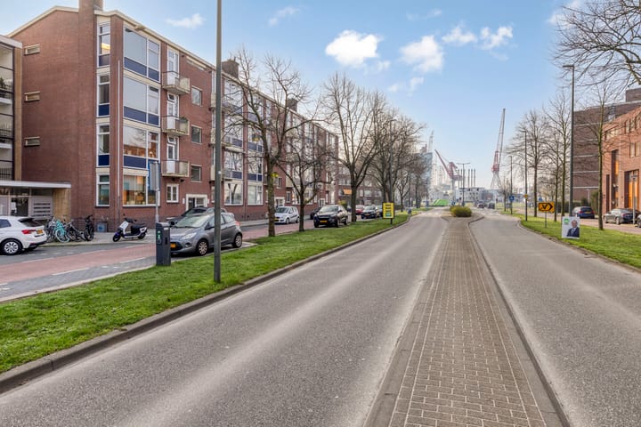 Photo 4 of Burgemeester Van Haarenlaan 1503