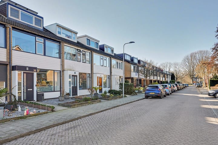 Foto 4 van Hazelaarstraat 36