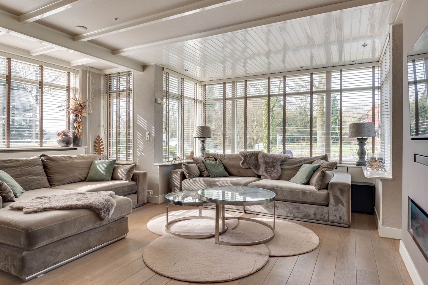 Foto 10 van Middenweg 432