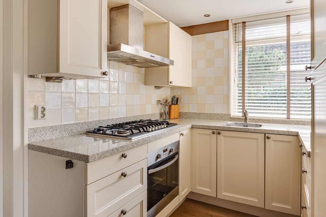 Foto 17 van Middenweg 432