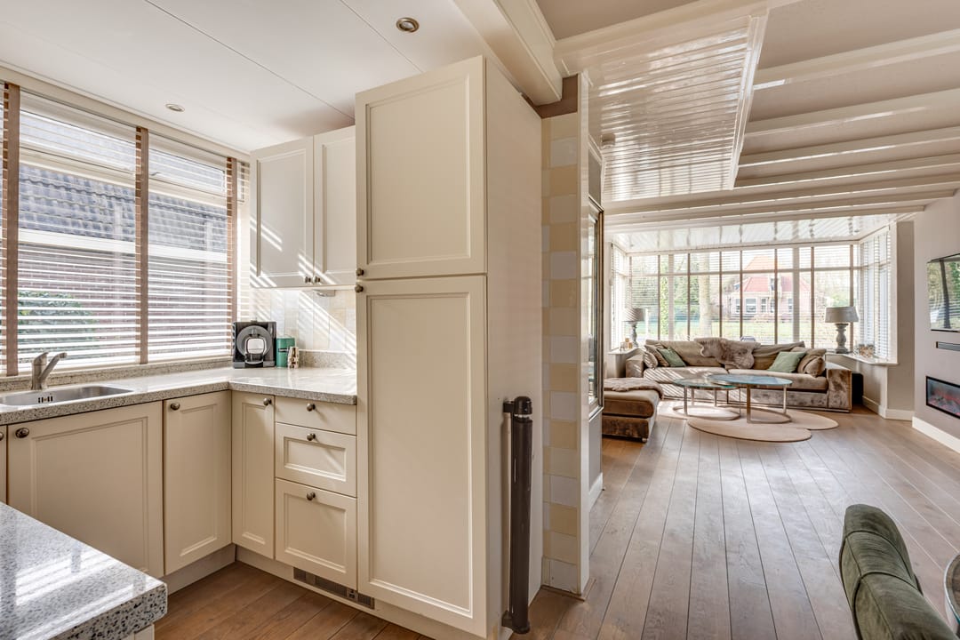 Foto 16 van Middenweg 432