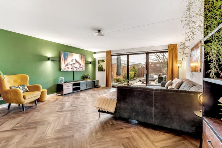 Photo 2 of Azorenweg 37