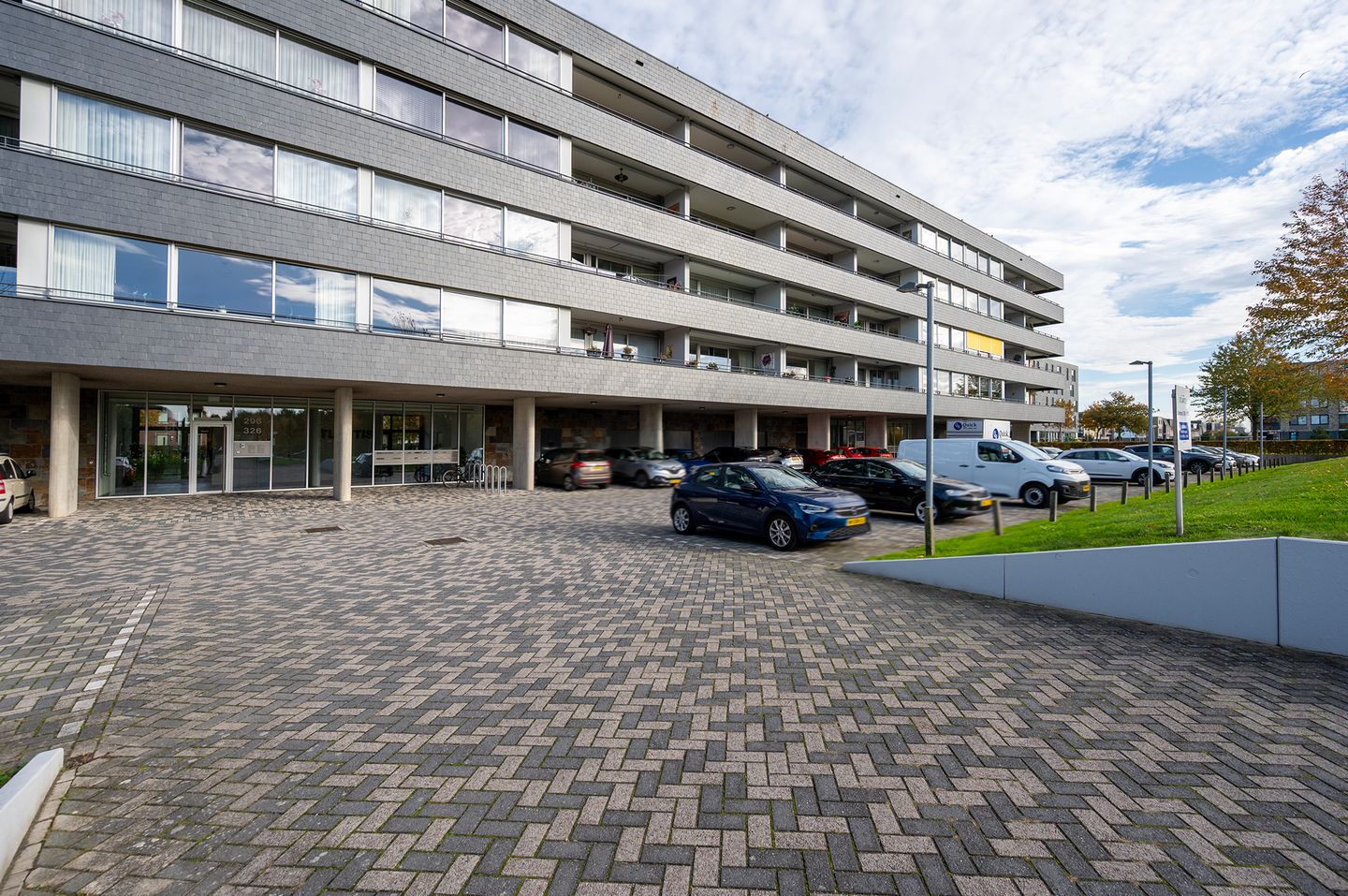 Foto 4 van Grootzeil 298