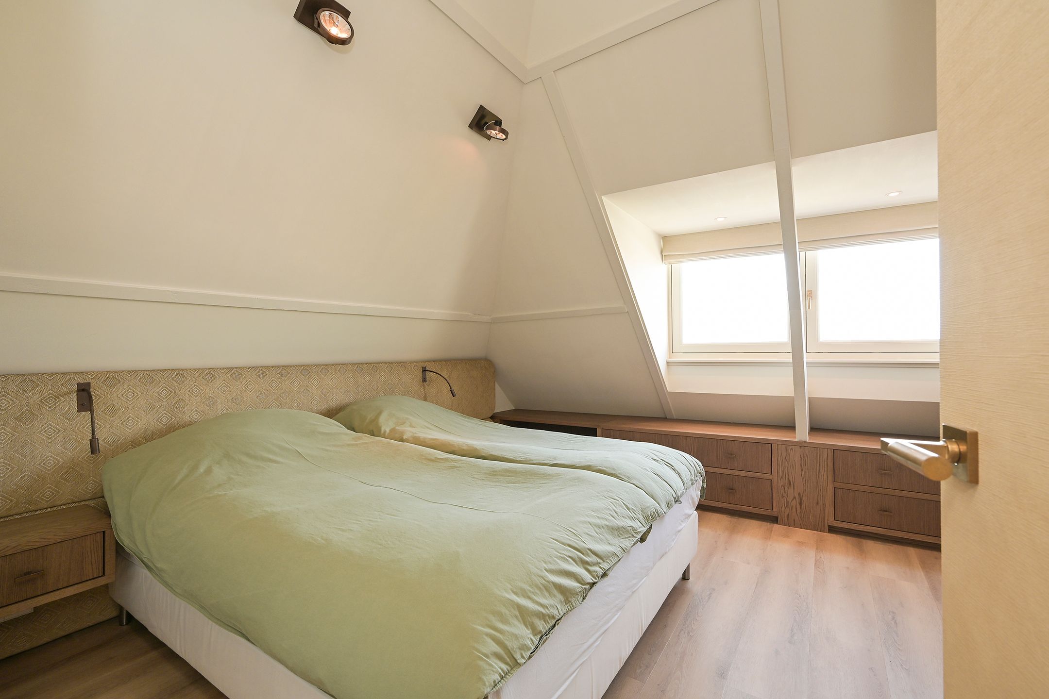 Photo 21 of Prinses Mariestraat 17