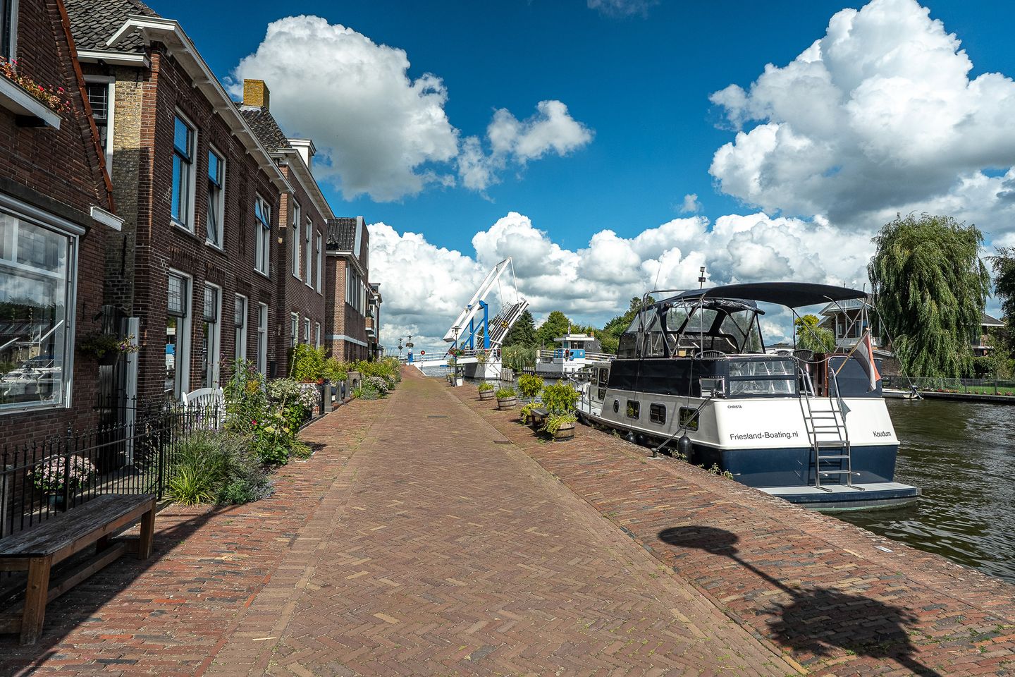 Foto 5 van Iewâl 18