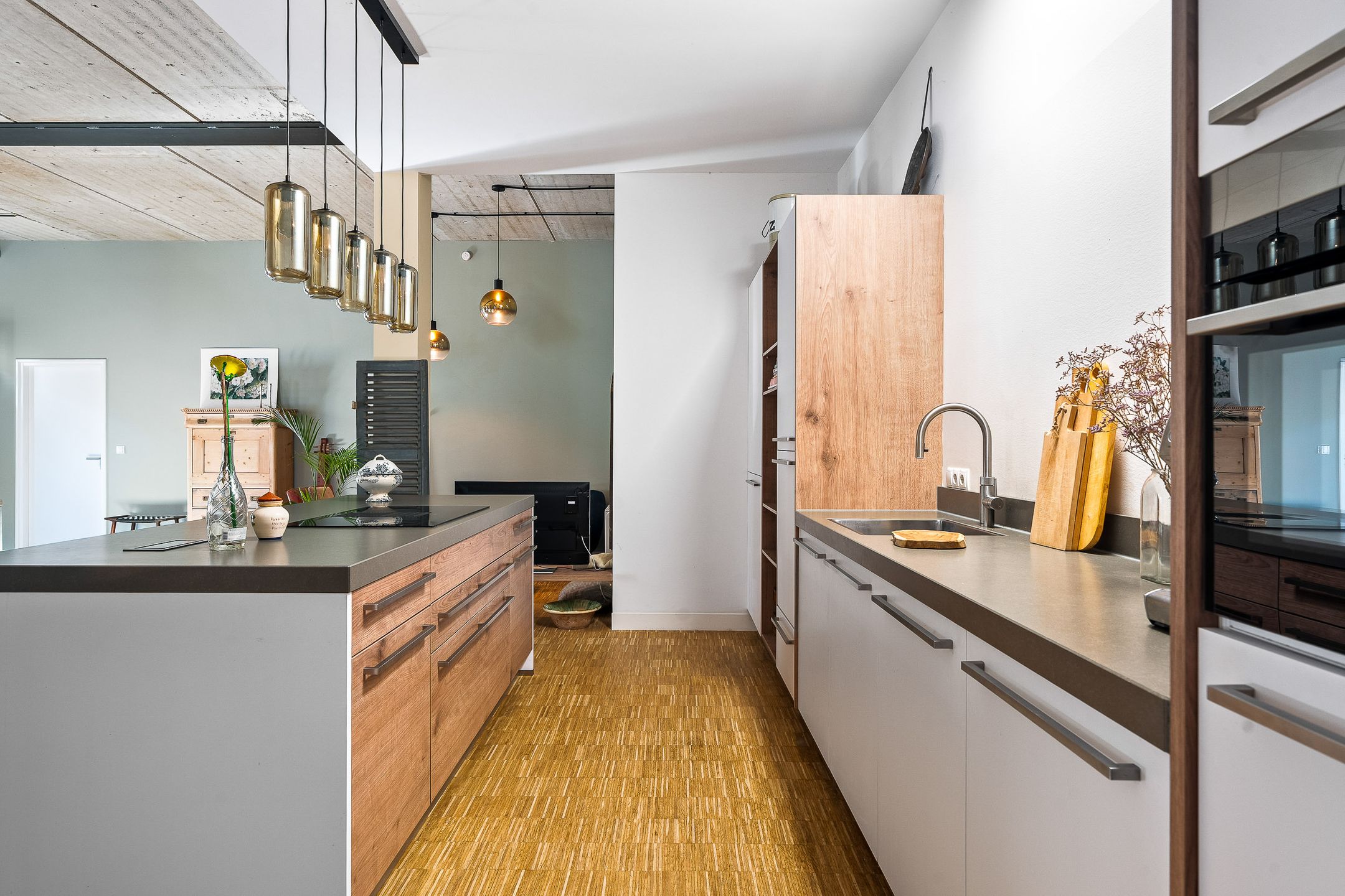 Foto 21 van Iewâl 18