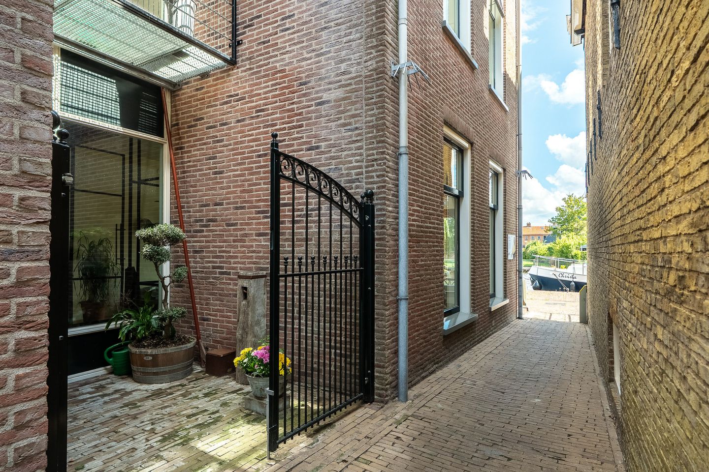 Foto 49 van Iewâl 18