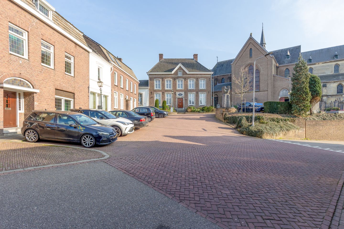 Foto 4 van Deken Keulenplein 4