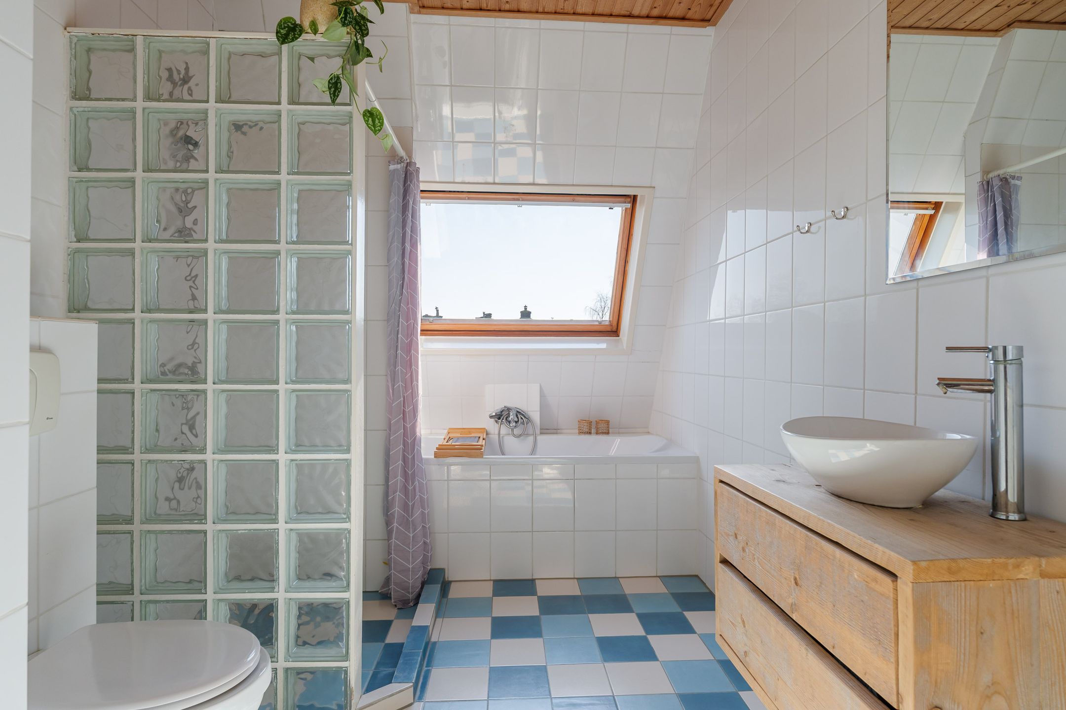 Foto 30 van van Asbeckstraat 30