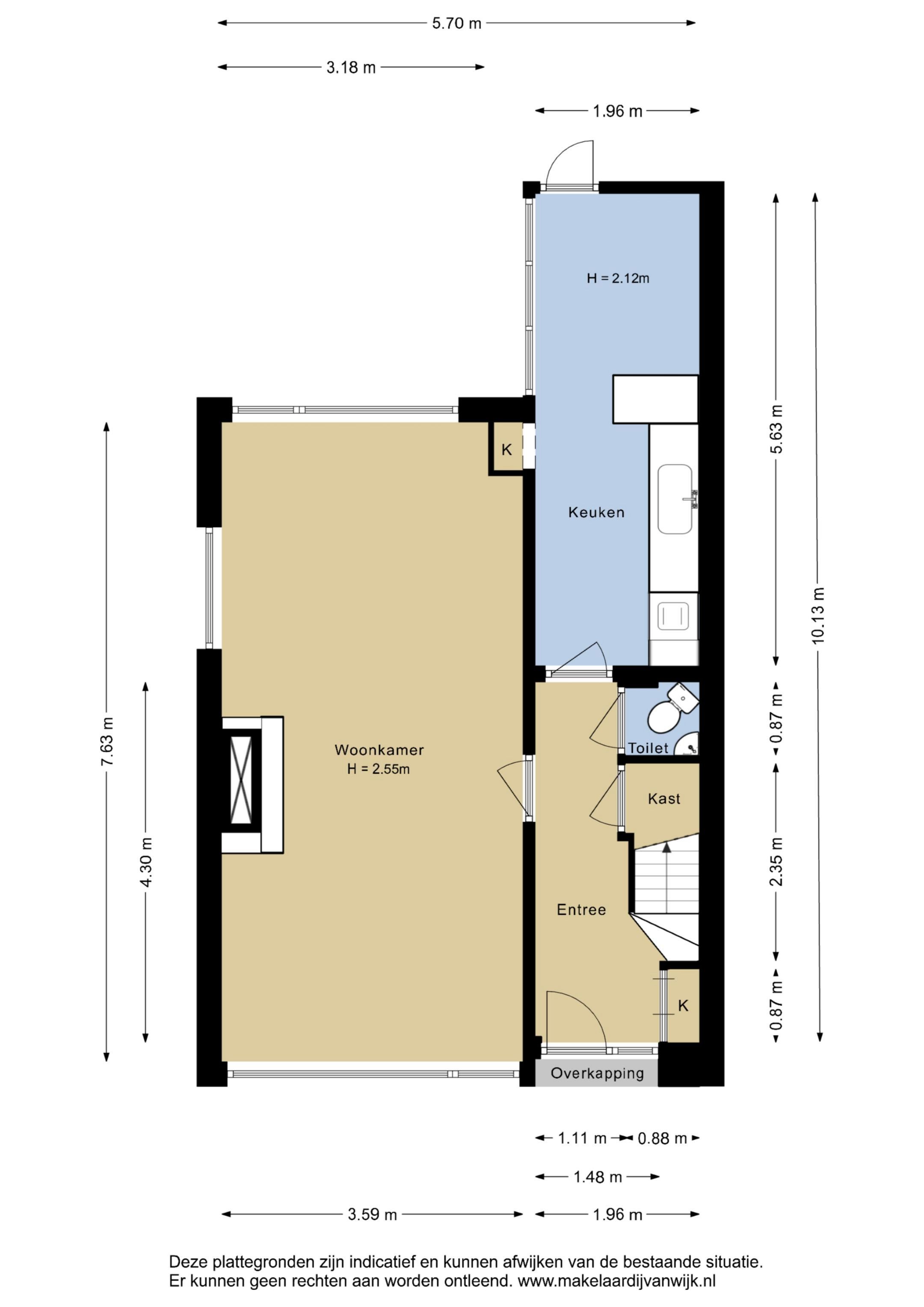 Spacious corner home with garage and renovation potential in central Noordwijk — 47