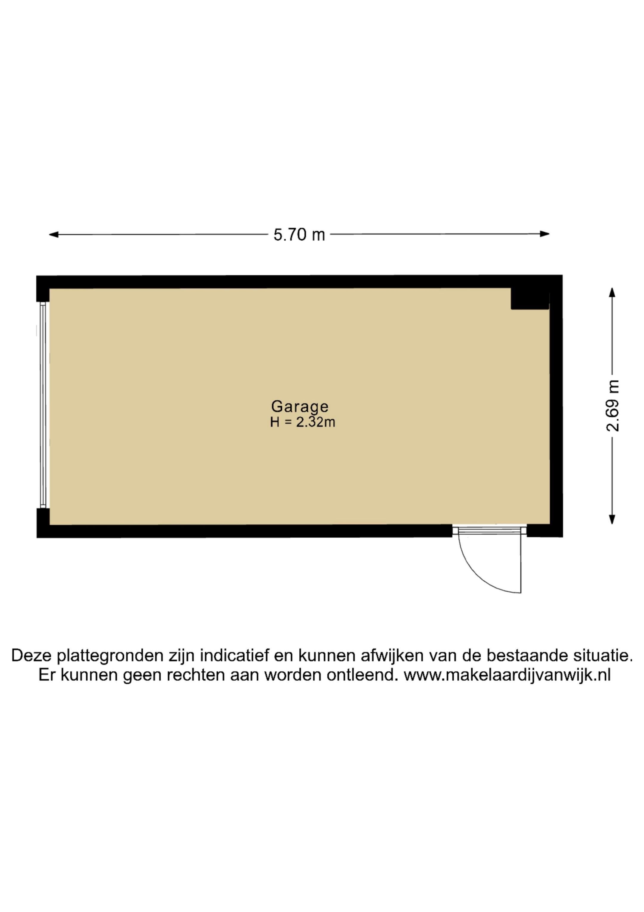Spacious corner home with garage and renovation potential in central Noordwijk — 49