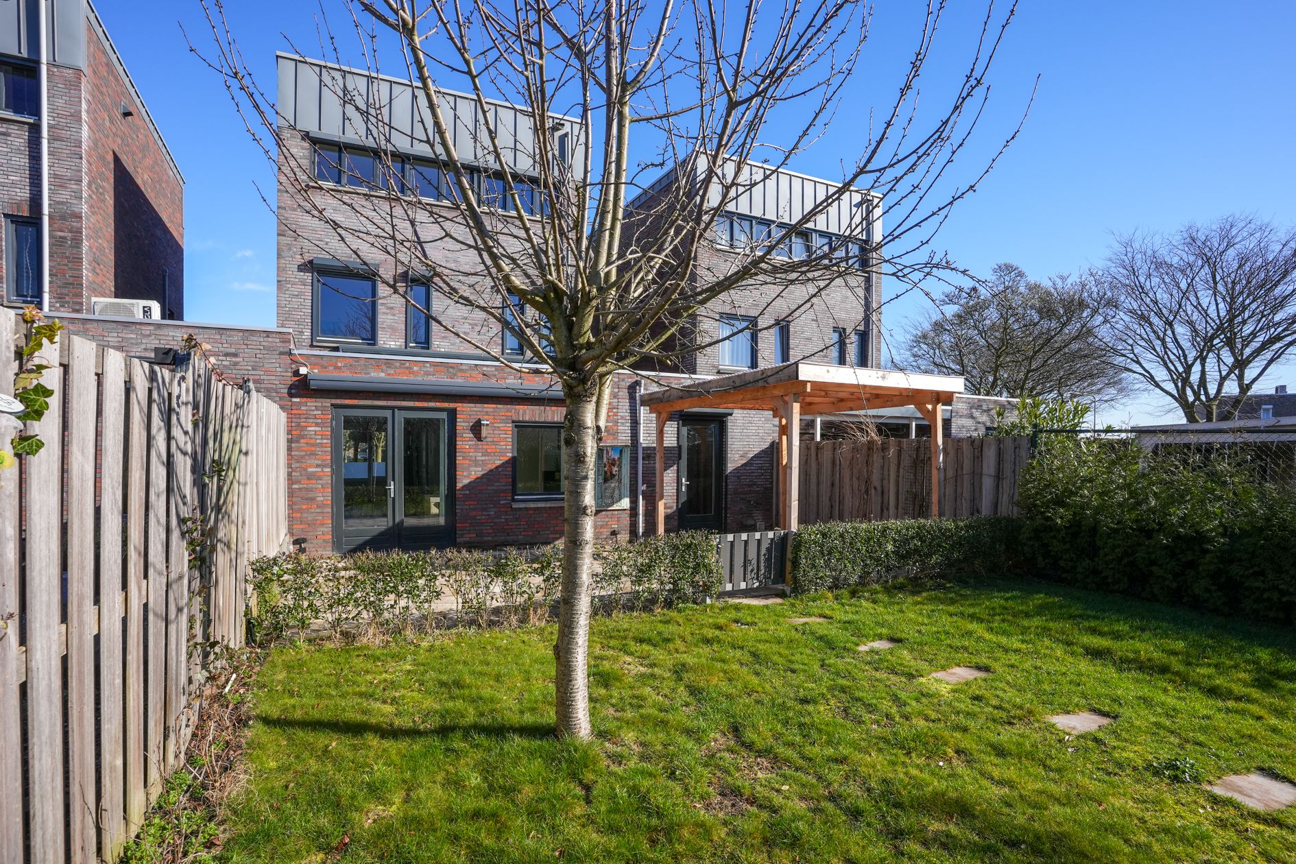 Foto 33 van Pater Hubertuscour 13