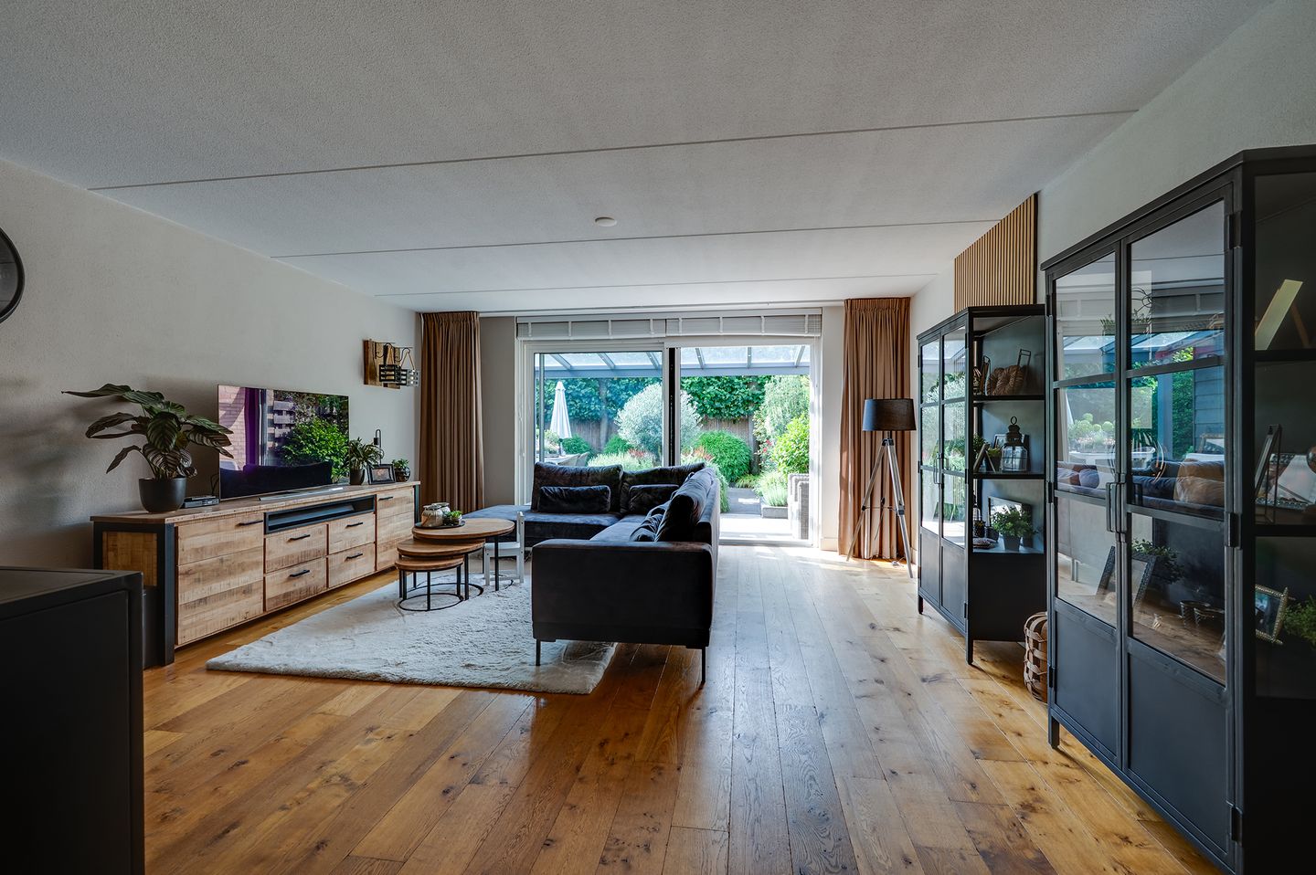 Foto 10 van Nikolaus Boutstraat 6