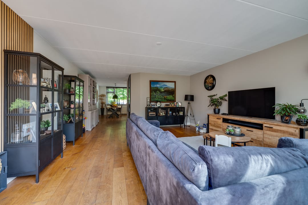 Foto 11 van Nikolaus Boutstraat 6