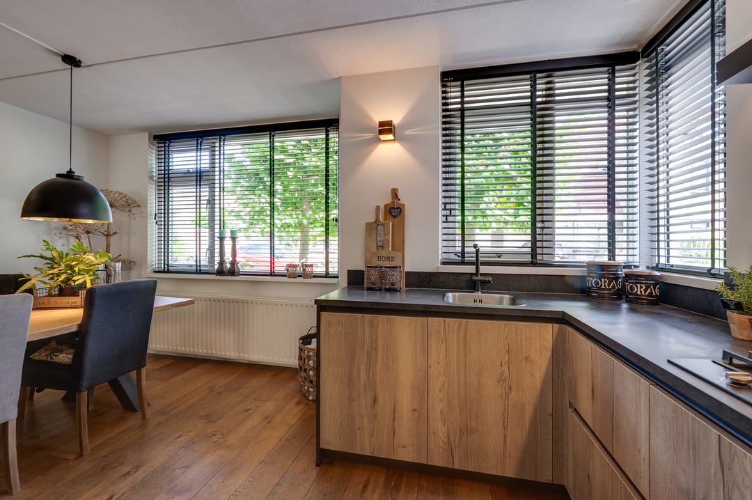 Foto 16 van Nikolaus Boutstraat 6