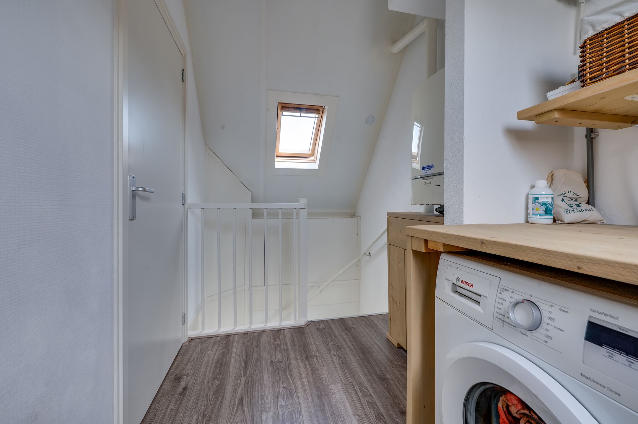 Foto 30 van Nikolaus Boutstraat 6