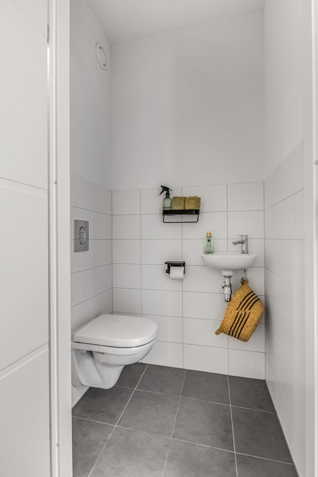 Photo 16 of Prof. Quanjerstraat 7