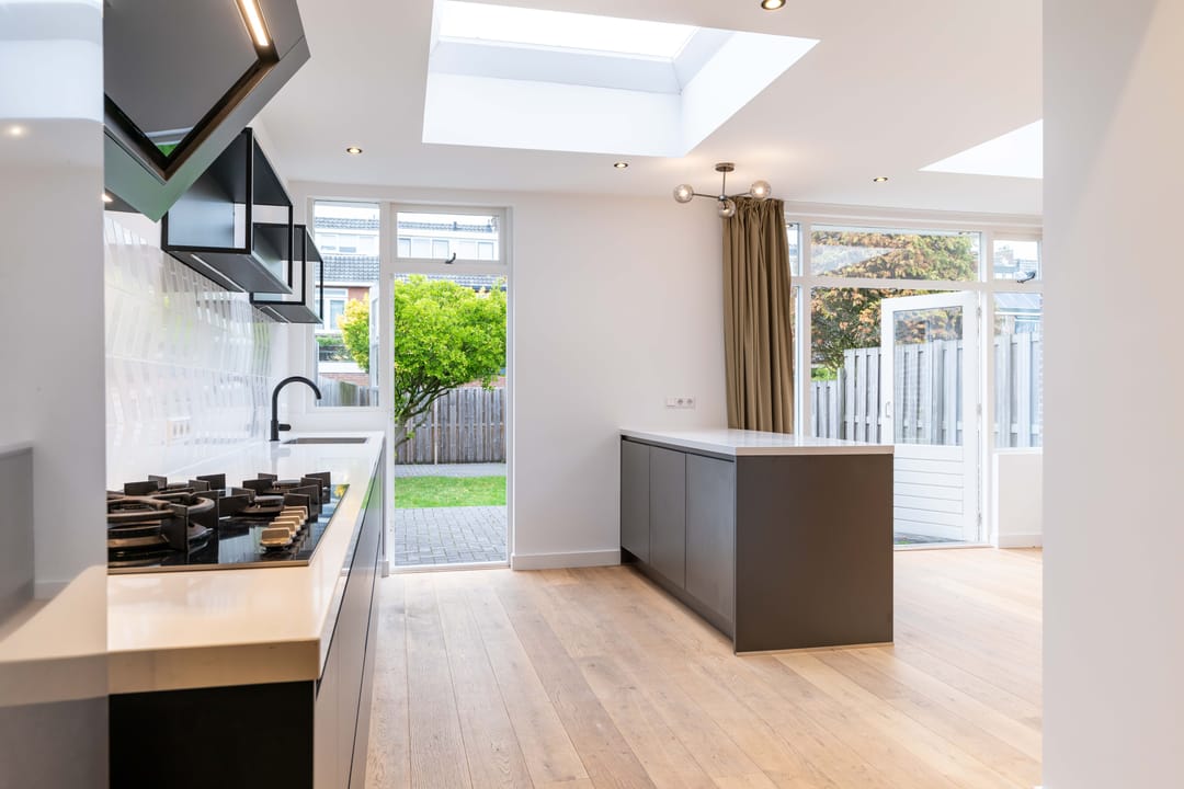 Foto 7 van Van Zuylen van Nijeveltstraat 196