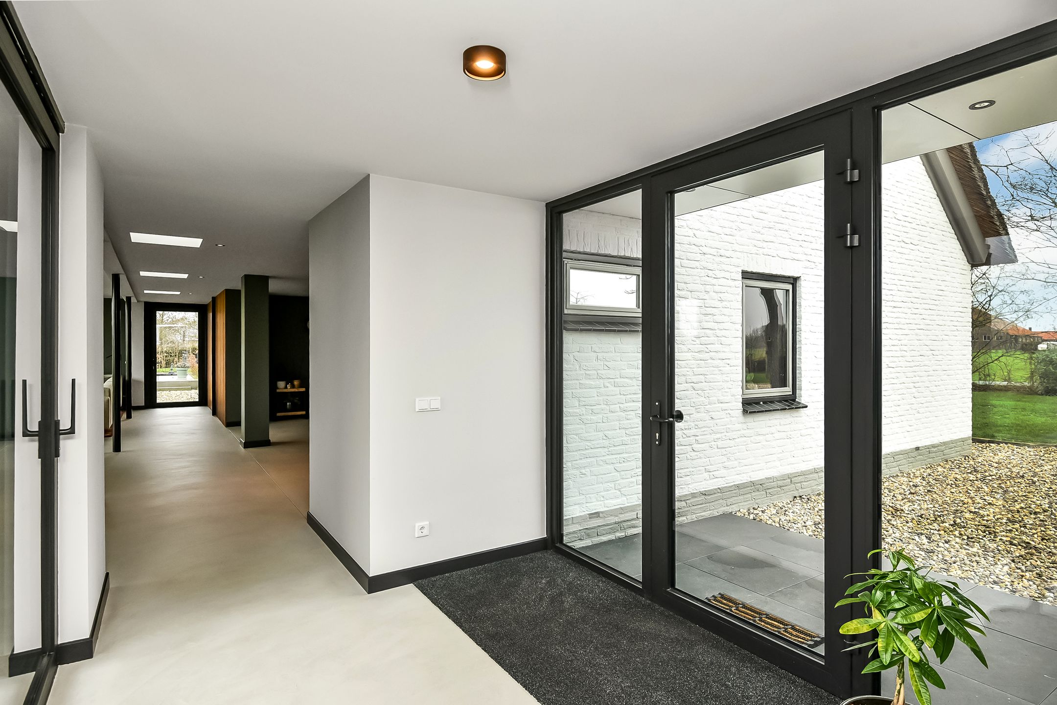 Foto 36 van Rijkerswoerdsestraat 10