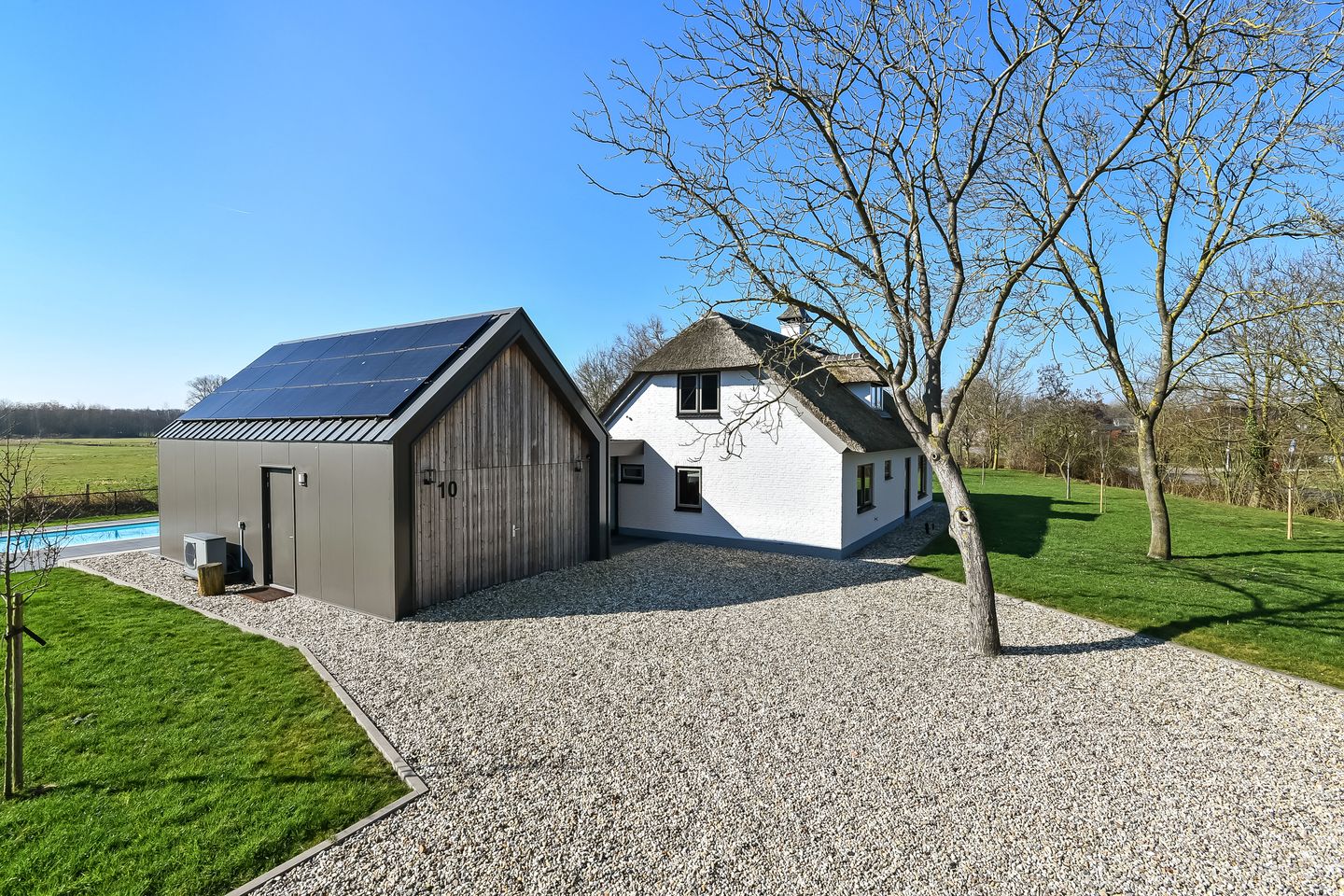 Foto 74 van Rijkerswoerdsestraat 10