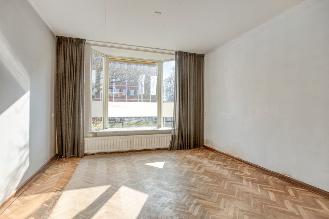 Photo 8 of Tesselschadestraat 92