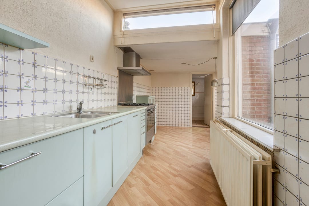 Photo 11 of Tesselschadestraat 92