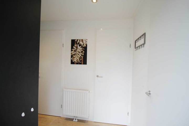 Photo 5 of Vijverlaan 1-W1