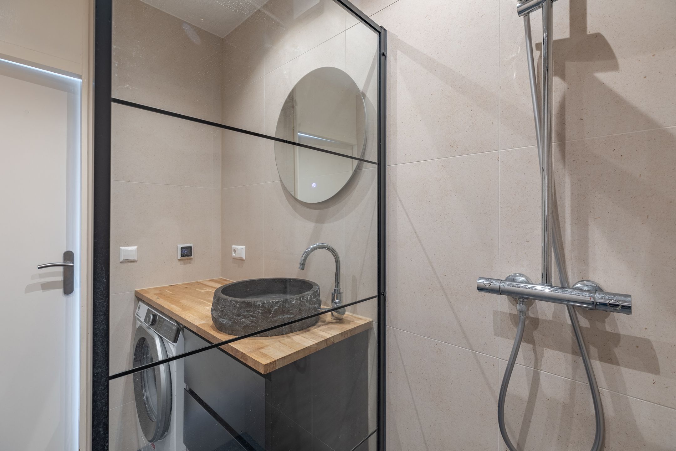 Foto 18 van Winkelwaard 318