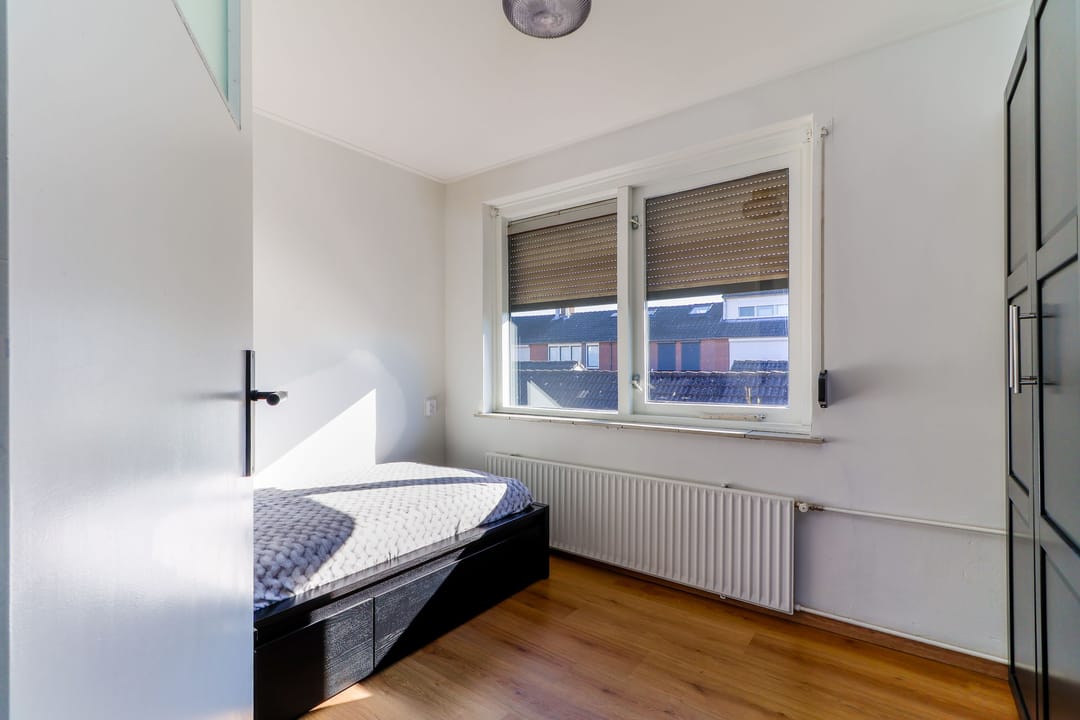 Foto 17 van Almarestraat 16