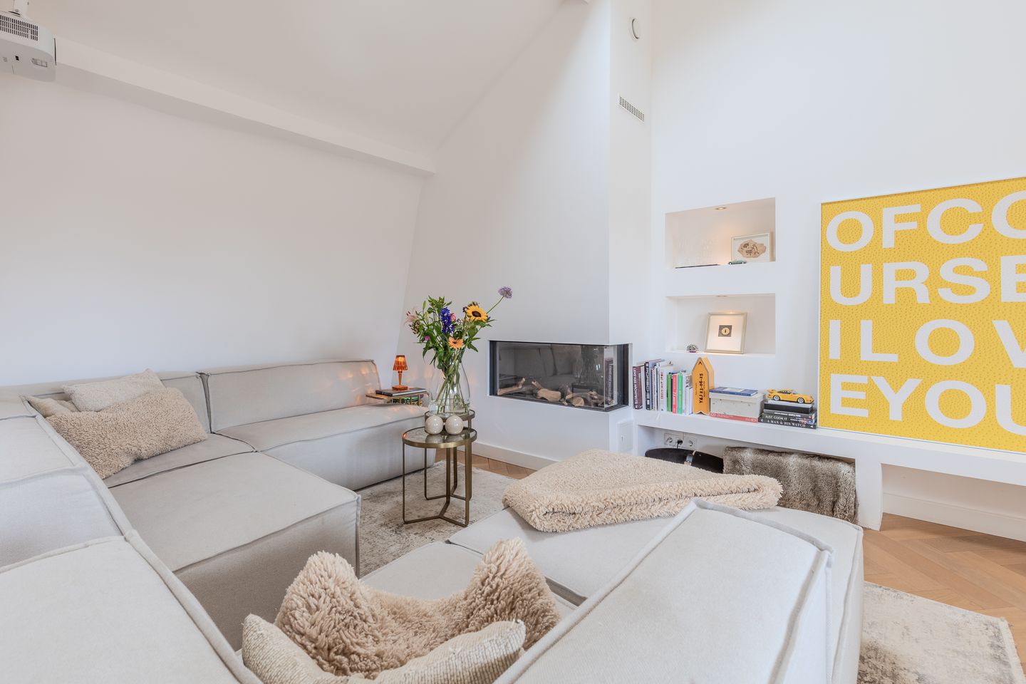 Photo 10 of Hondstraat 7-C